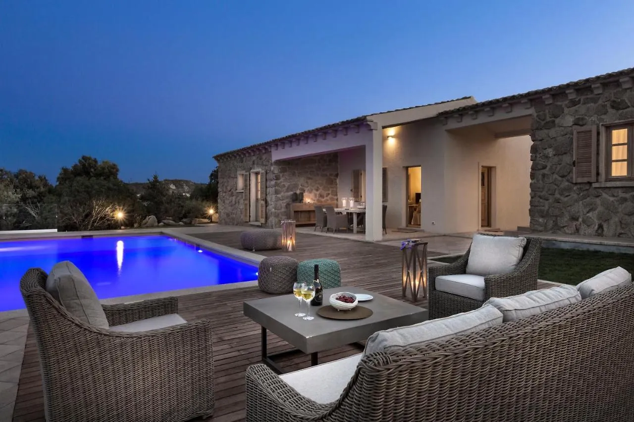 Borgo Smeraldo Arzachena 0*,