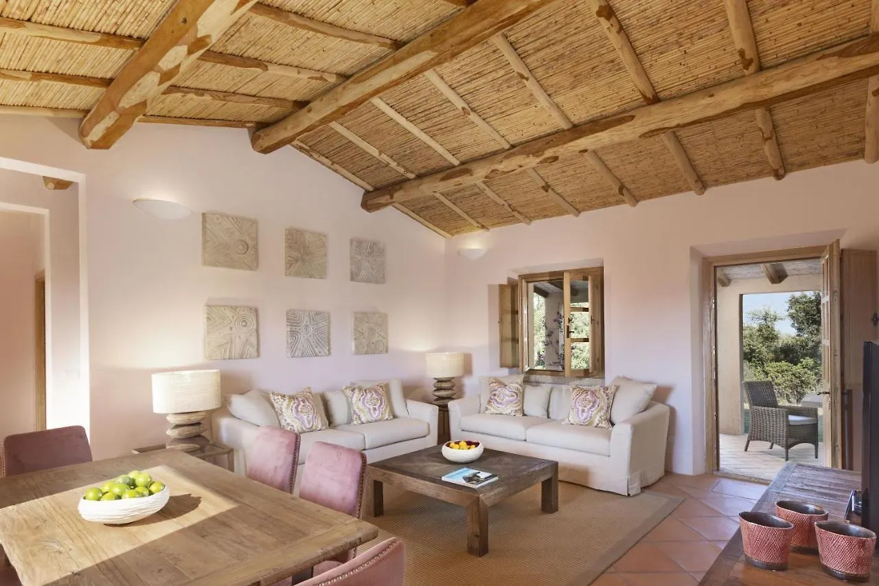 Borgo Smeraldo Arzachena 0*,